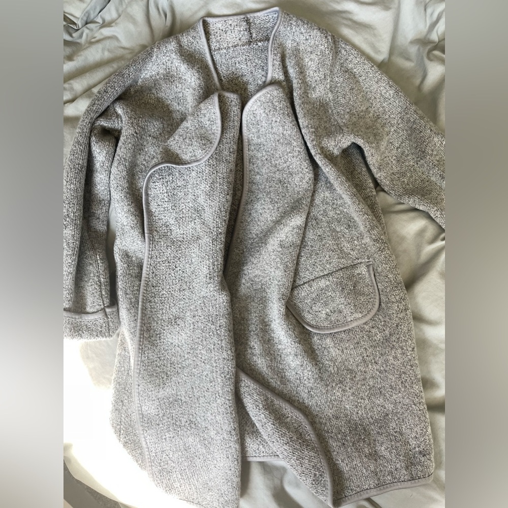 Super cute sweater